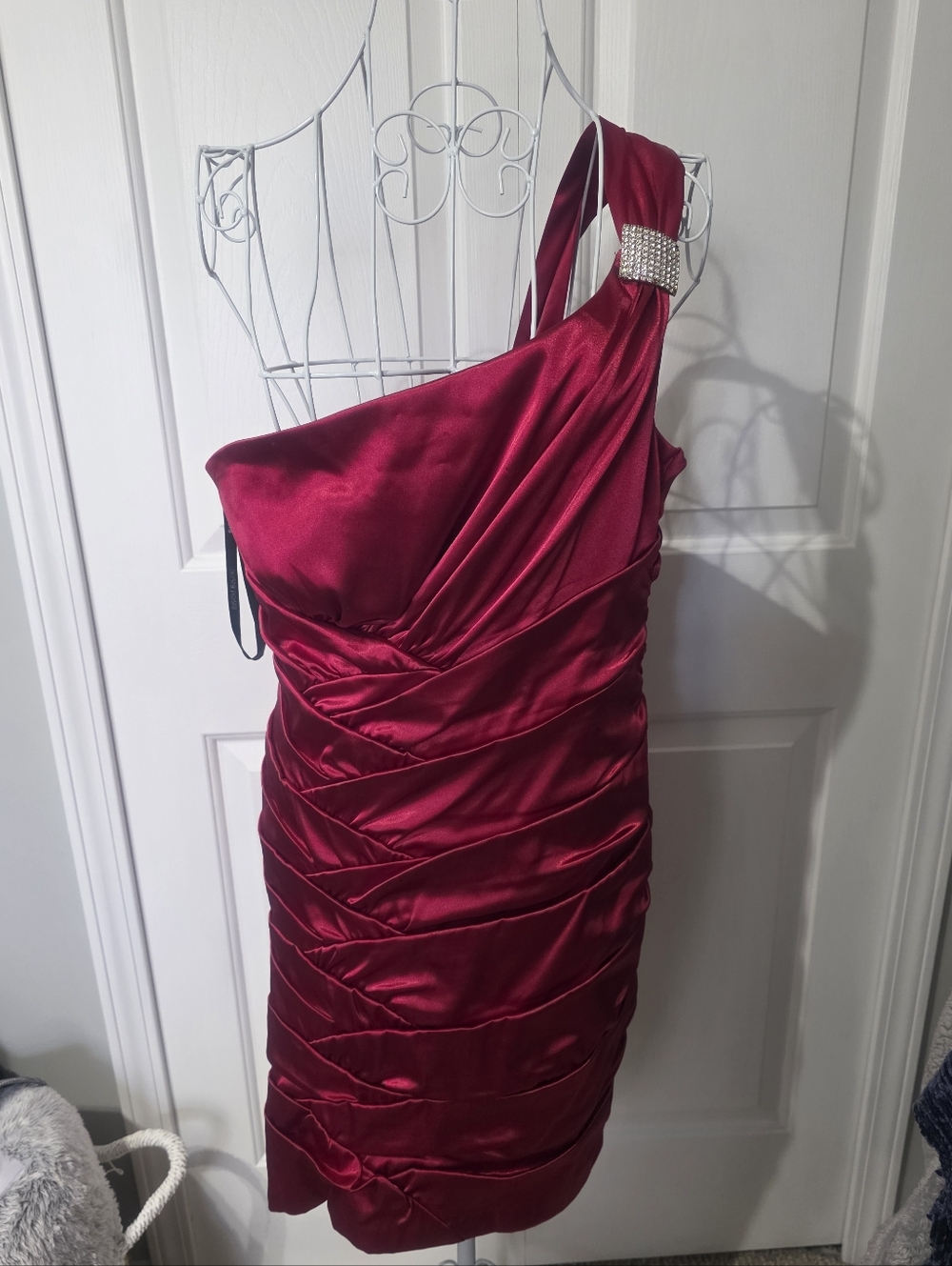 Bisou Bisou One-Shoulder Satin Rouched  Cocktail Dress in Deep Red
